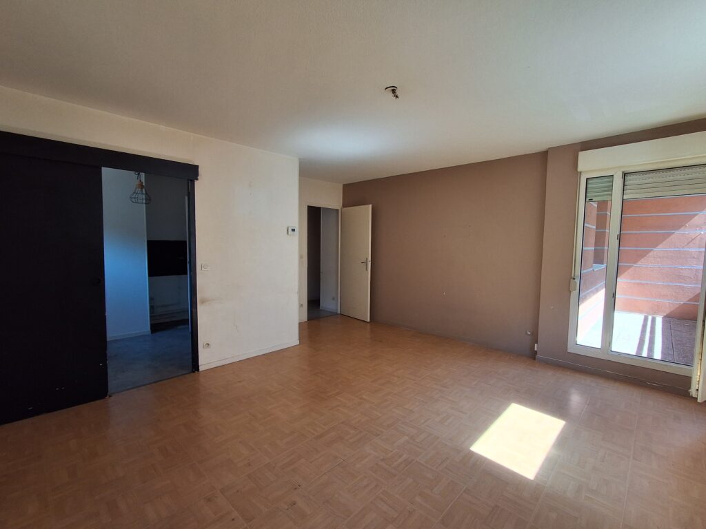 Mise en avant du bien ancien : Appartement T3 avec balcon à SAINT MARIN D&rsquo;HERES